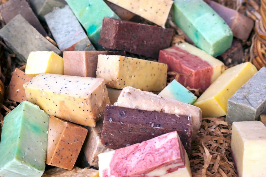 Can I use food colours in soap making to make colourful soaps? - Quora